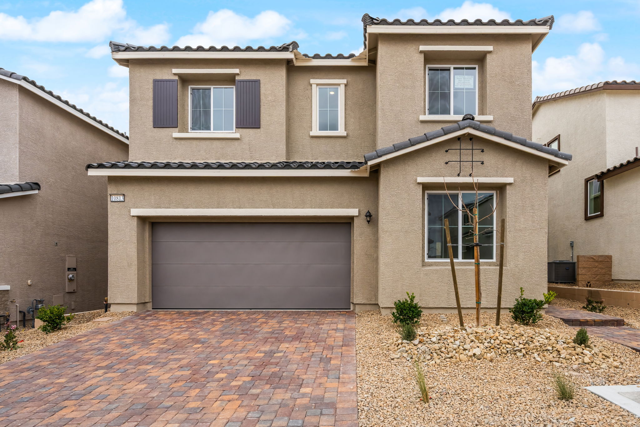 TE0288 10813 Alamino Ave