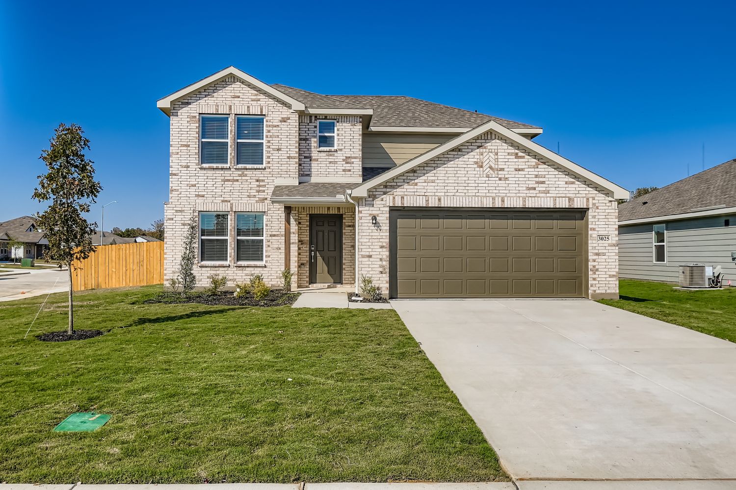 8770H04 3025 GOLDEN BIRCH DR