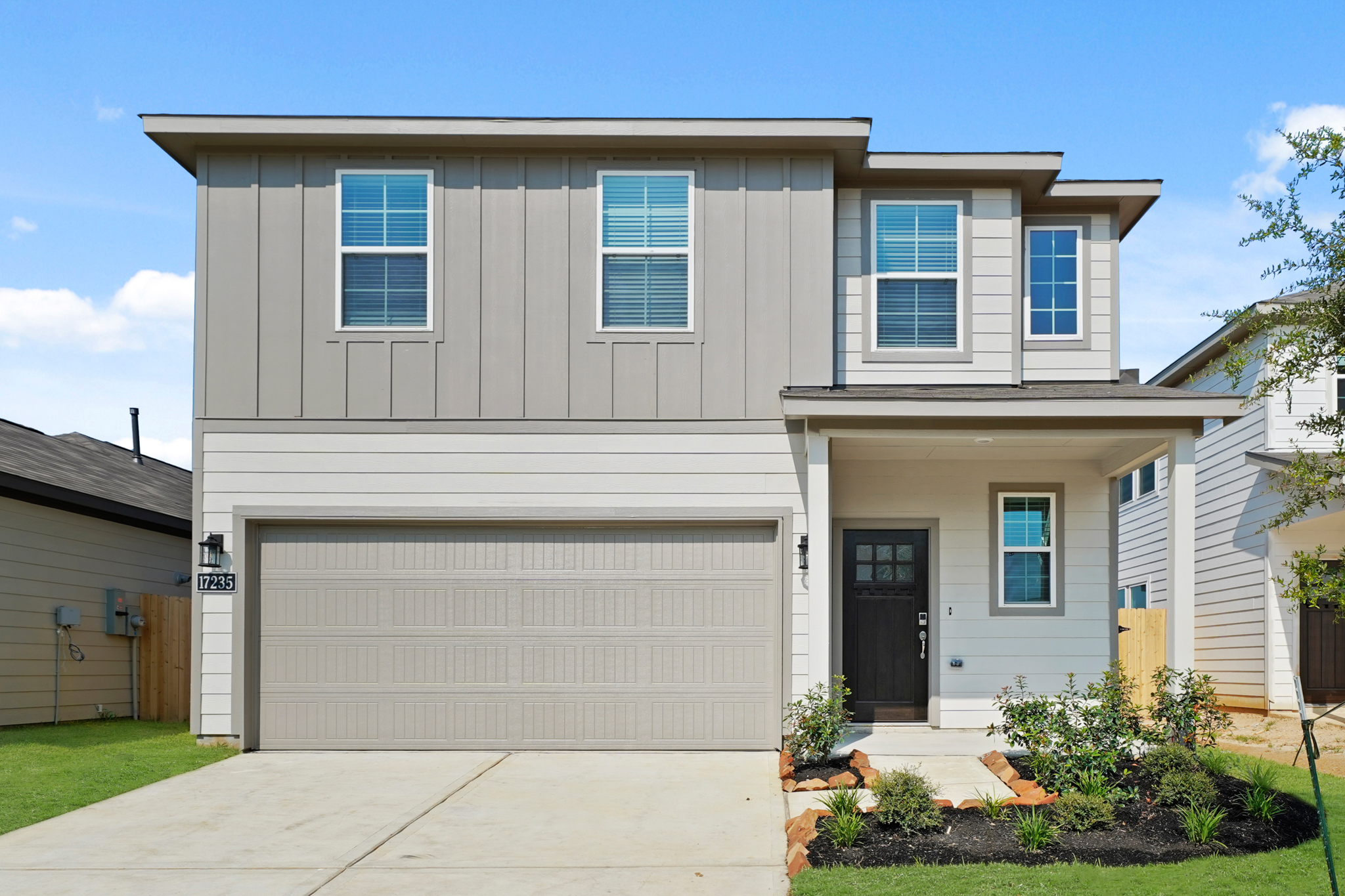 020221 17235 King Eider Road